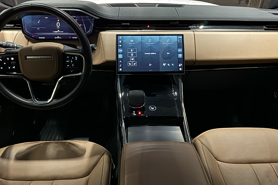 RANGE ROVER SPORT D300 DYNAMIC SE